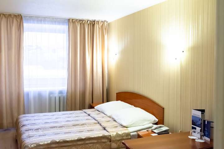 Room 28 of 116