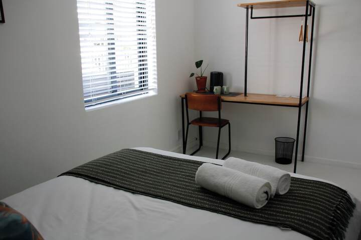 Room 16 of 35