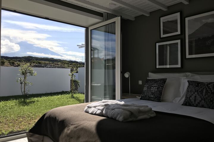 Room 42 of 104