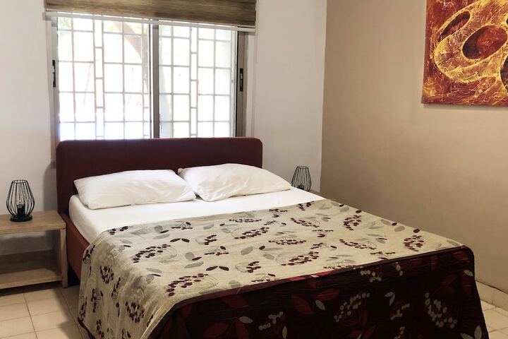 Room 12 of 27