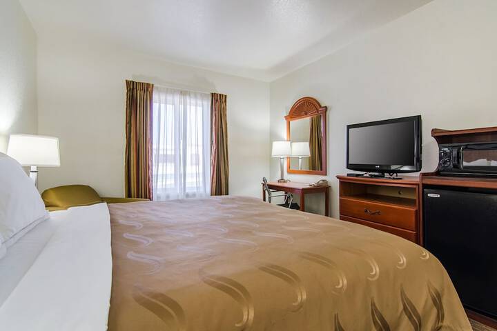 Room 12 of 65