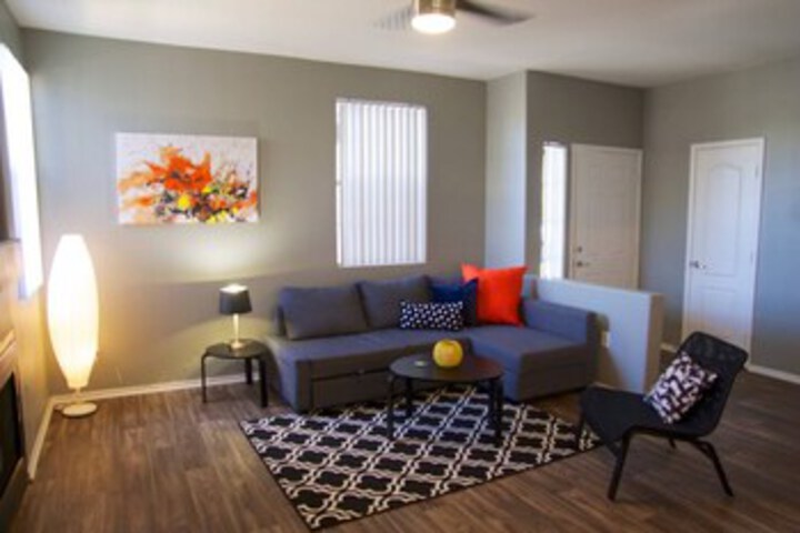 Room 10 of 24