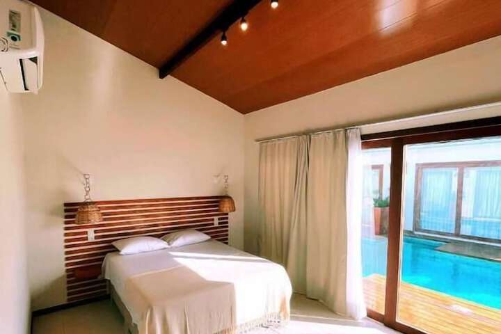 Room 2 of 22