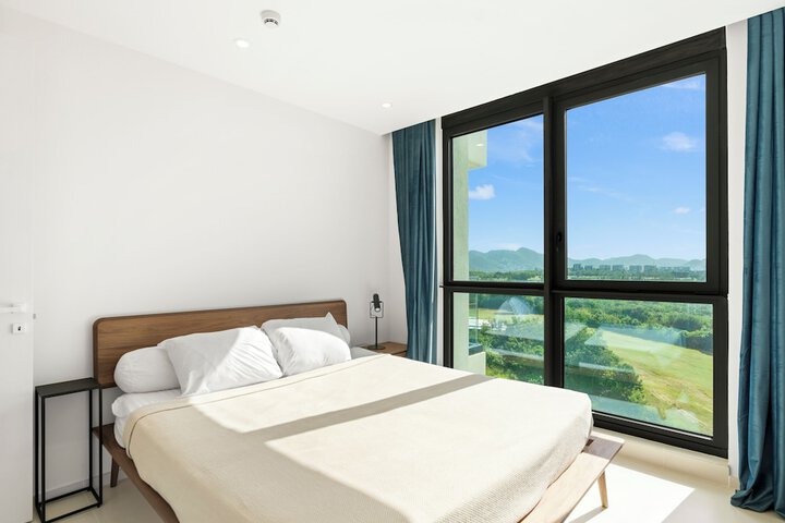Room 277 of 1000