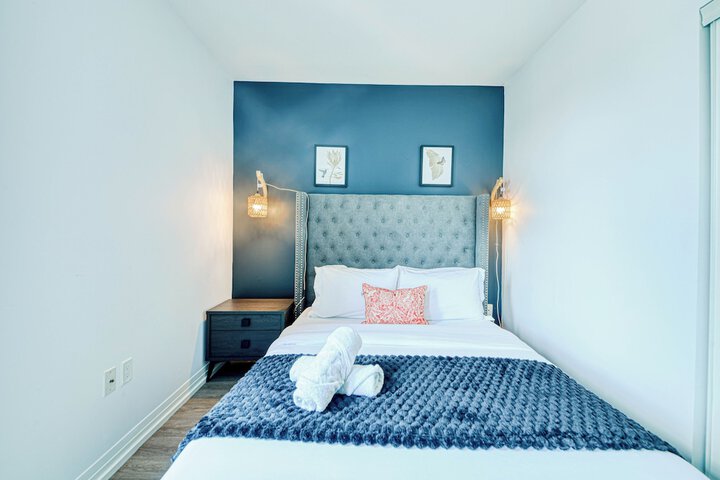 Room 375 of 652