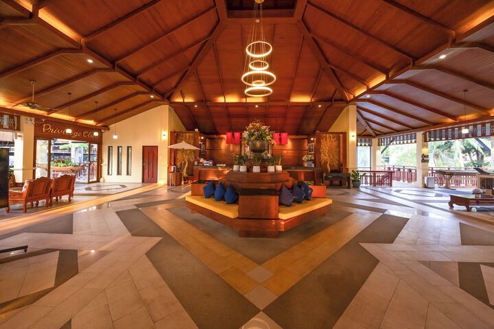 Lobby Photos