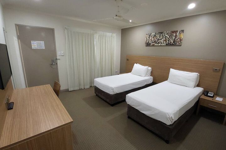 Room 18 of 89
