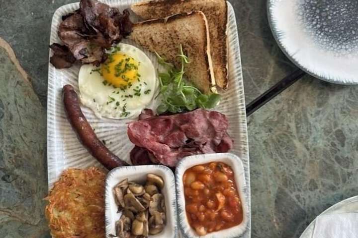 Breakfast/Coffee Service 70 of 77