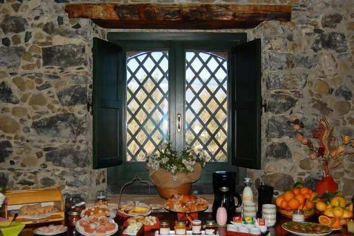 Breakfast/Coffee Service 53 of 82