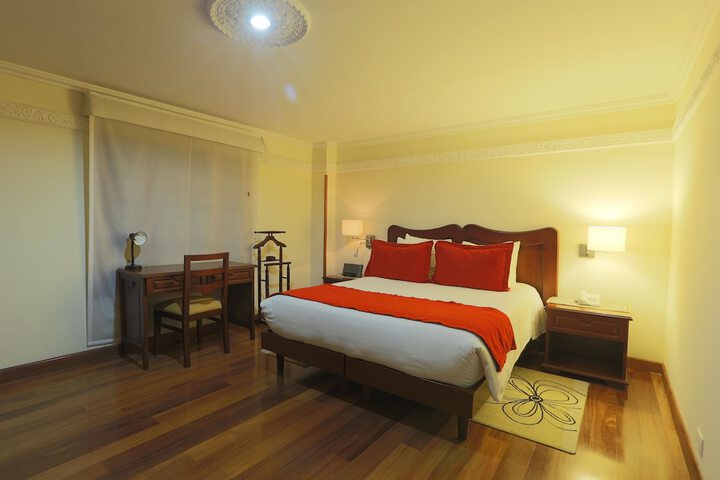 Room 8 of 46