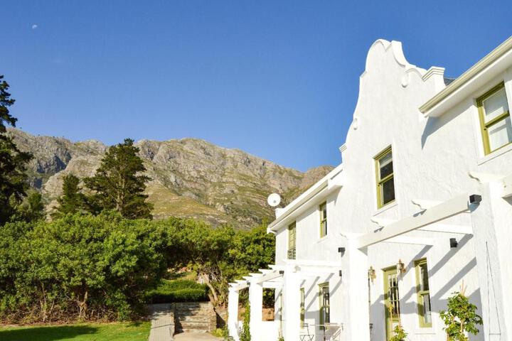 Image of Maison Montagne at Dieu Donne Vineyards