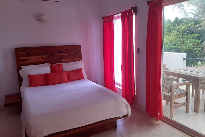 Room 4 of 40