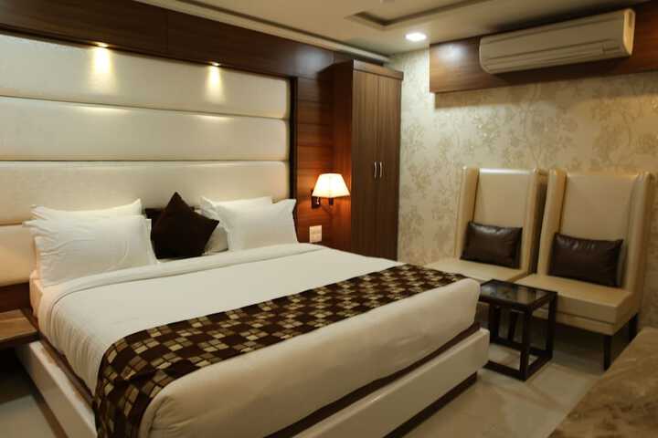 Room 36 of 123