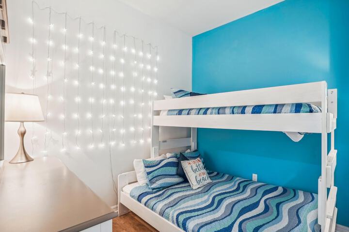 Room 3 of 50