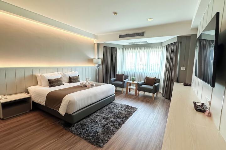 Room 12 of 55