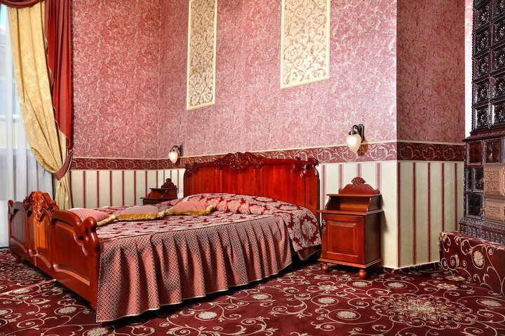 Room 17 of 62