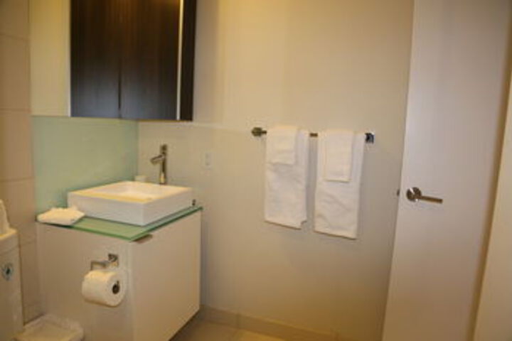 Room 10 of 71