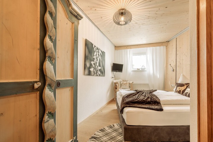 Room 29 of 84