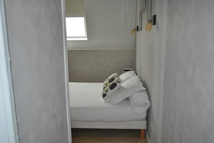 Room 20 of 59