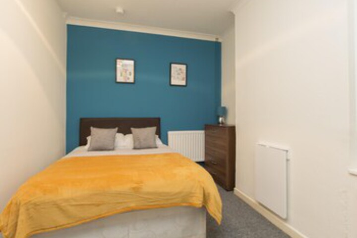 Room 26 of 62