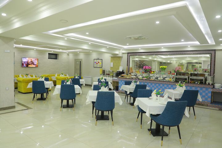 Dining 50 of 81