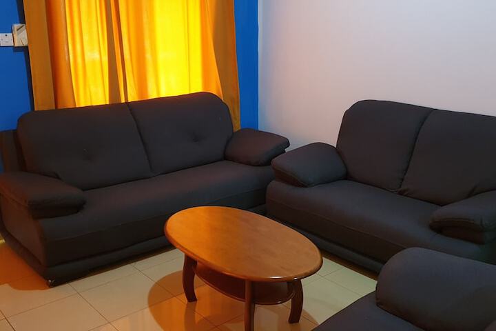 Room 37 of 104