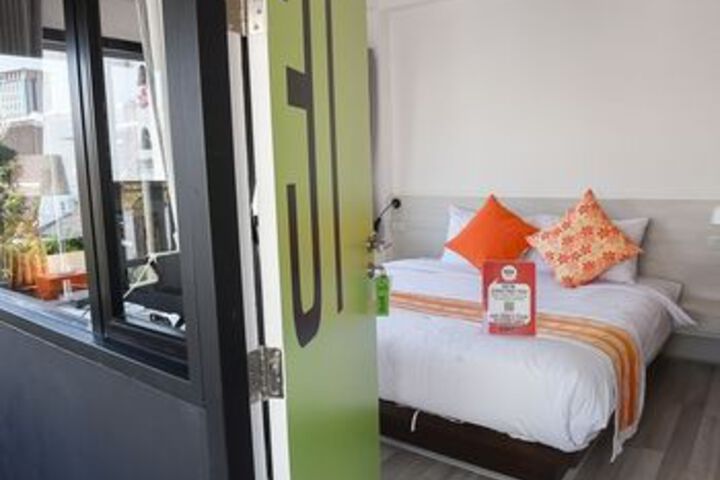 Room 11 of 41