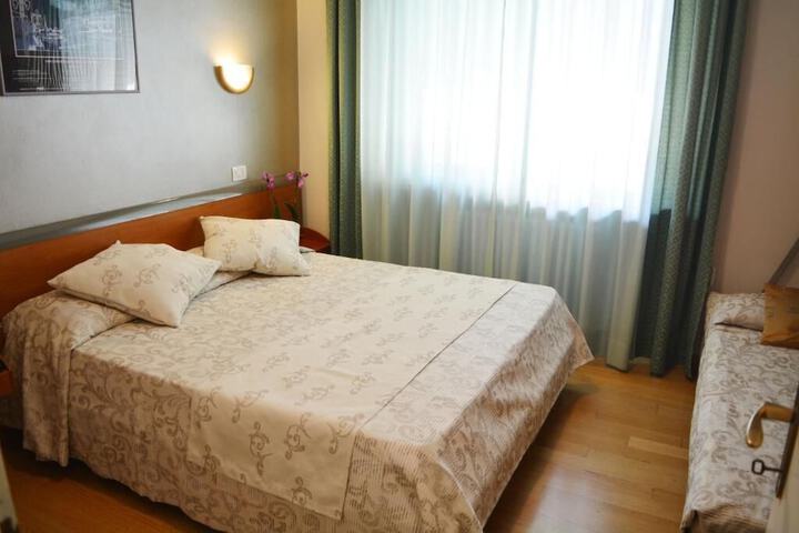 Room 20 of 63