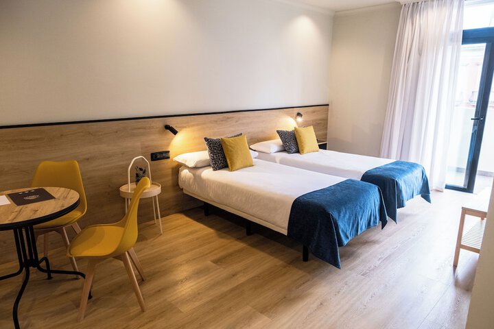 Room 16 of 31