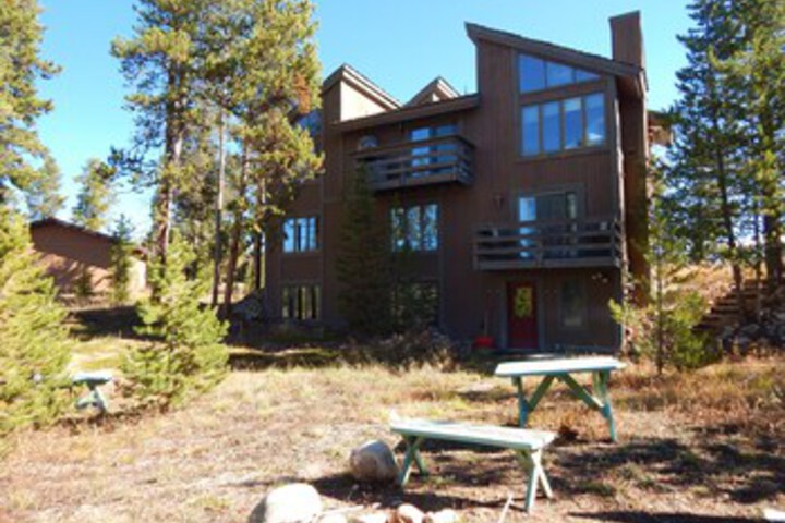 Property Grounds 39 of 51