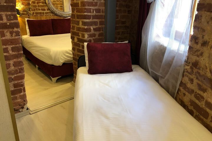 Room 43 of 55