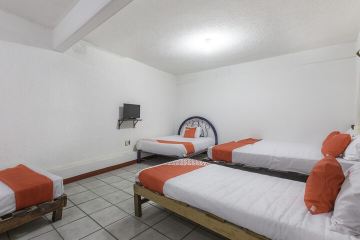Room 8 of 59