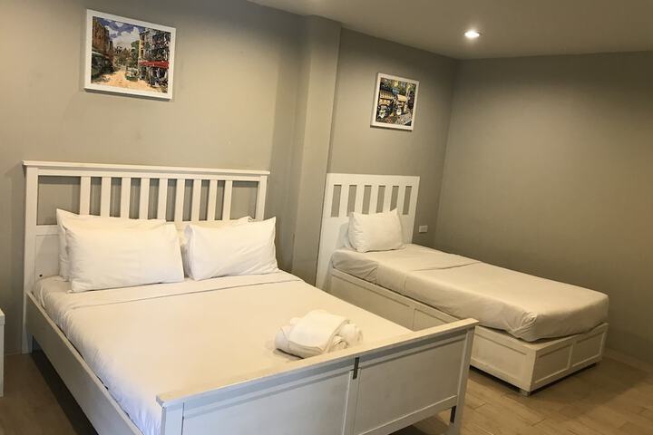 Room 21 of 69