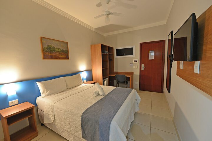 Room 6 of 41