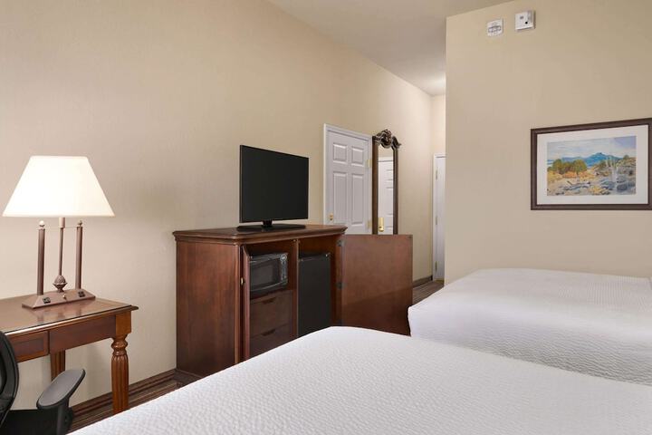 Room 22 of 62