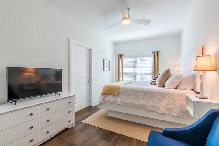 Room 25 of 107