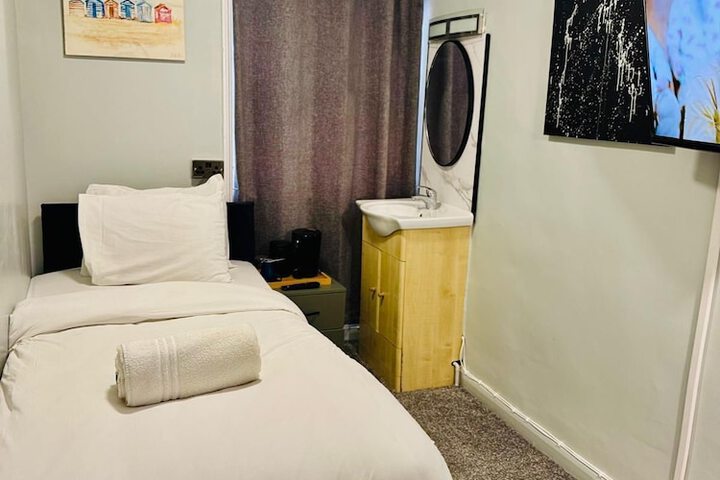 Room 7 of 41