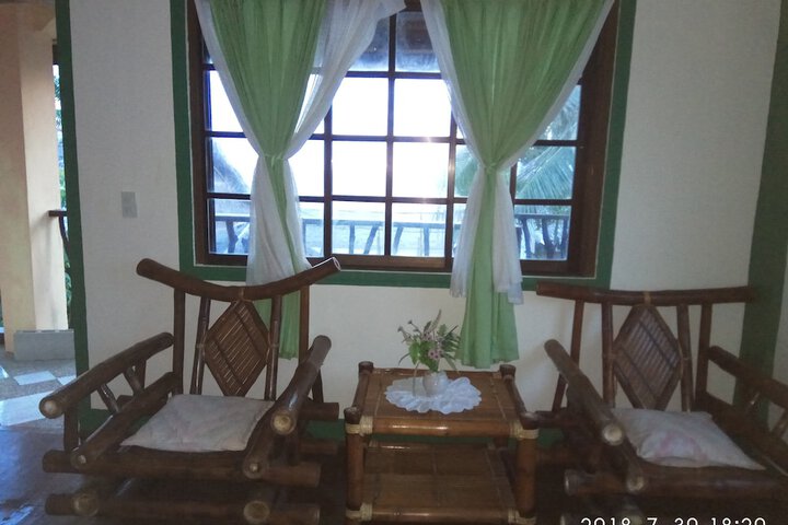 Room 9 of 26