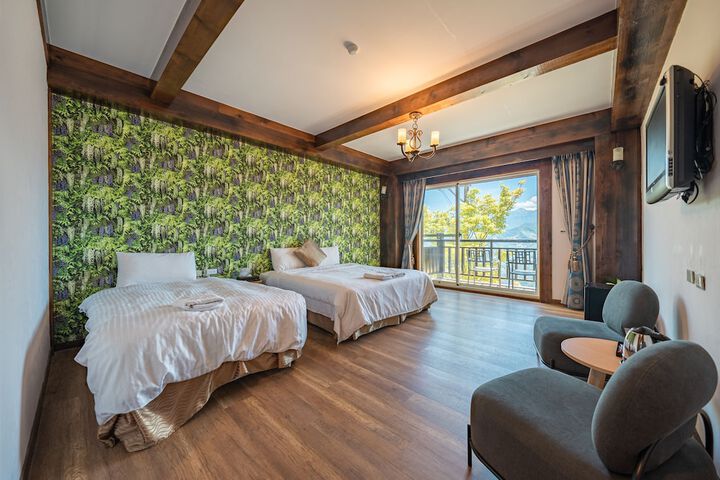 Room 20 of 146