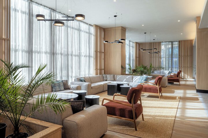 Hotel Interior 4 of 83