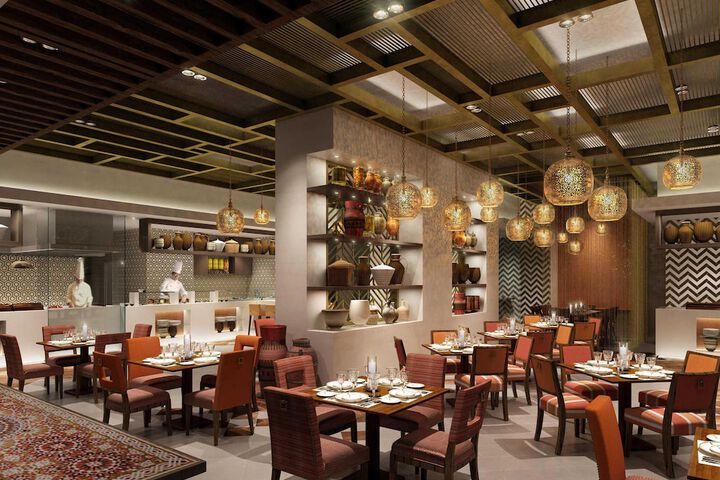 Dining 96 of 131