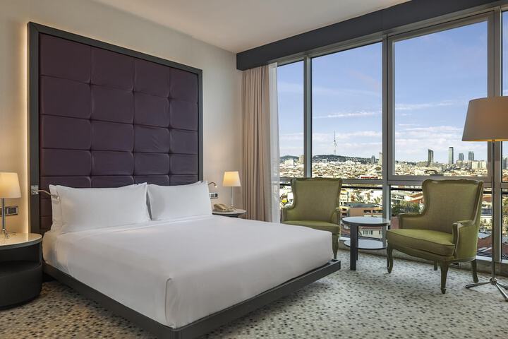 Room 38 of 191
