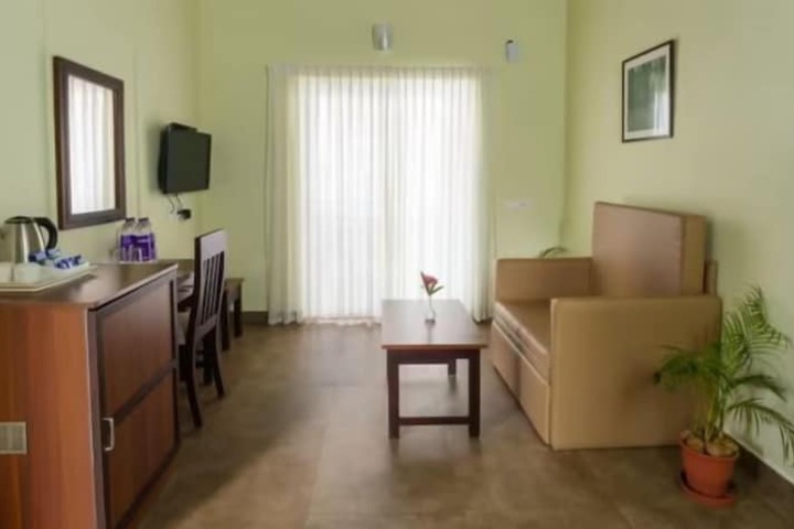 Room 8 of 14