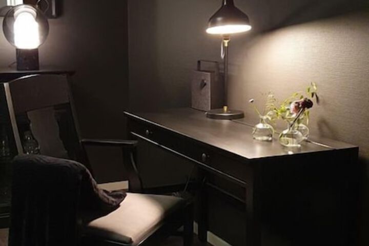 Room 4 of 19