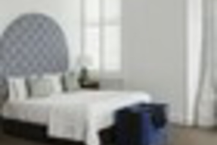 Room 35 of 117