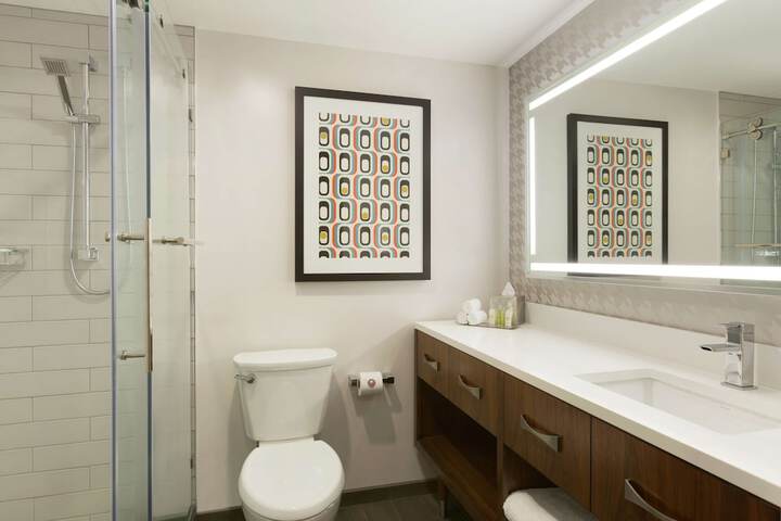 Bathroom shower