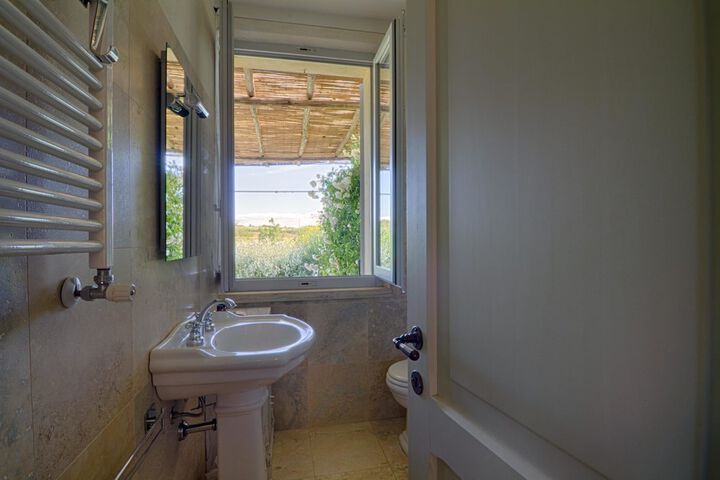 Bathroom Interior Photo