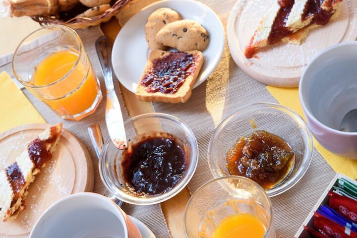Breakfast/Coffee Service 47 of 82