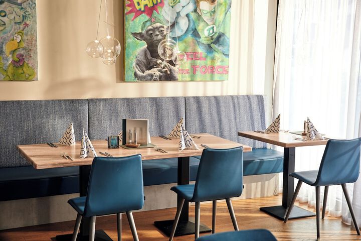 Dining 59 of 79