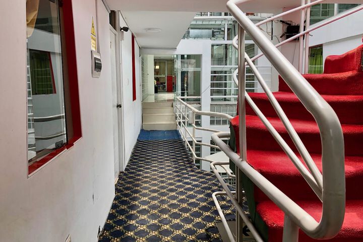 Ballroom/Hall 37 of 50